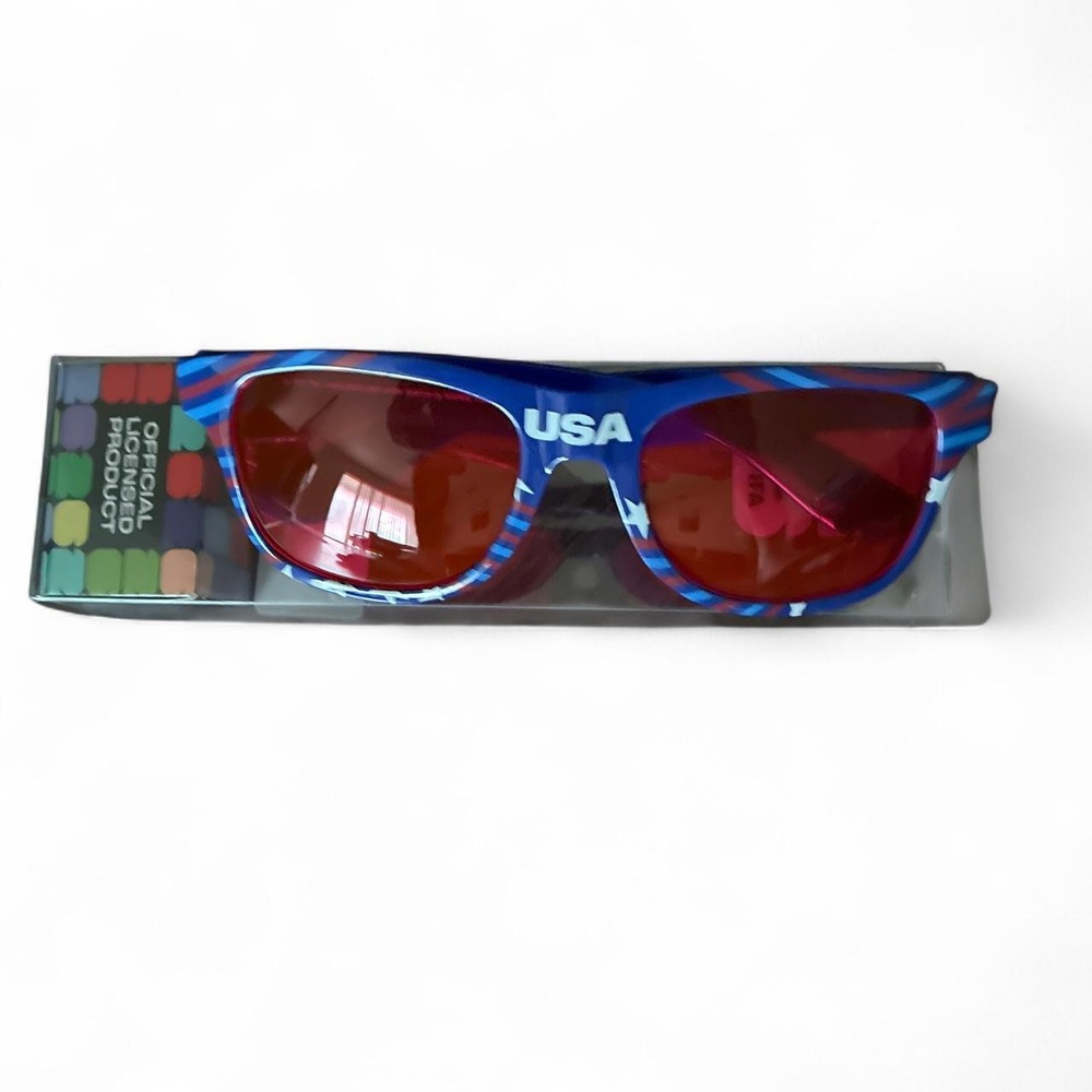 USA FIFA World Cup 2026 sunglasses with red lenses and blue/white striped frame
